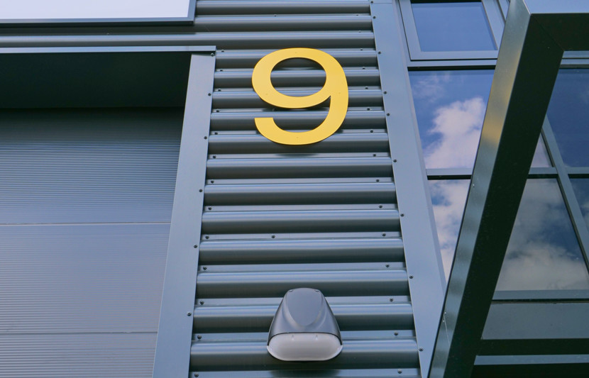 P1199806