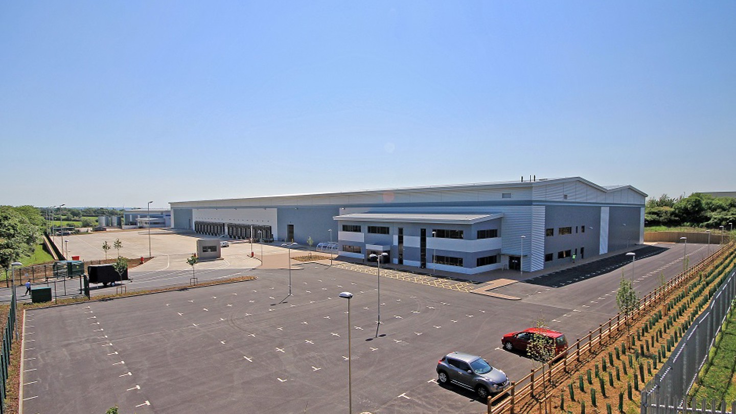 Exterior08